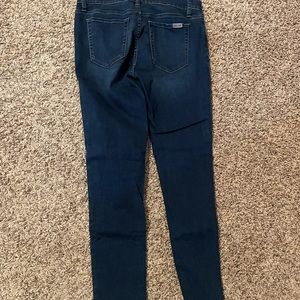 Joe’s Stretch Skinny Jean